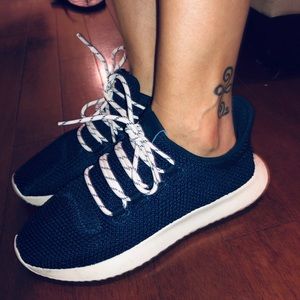 “ Like new “Adidas sneakers